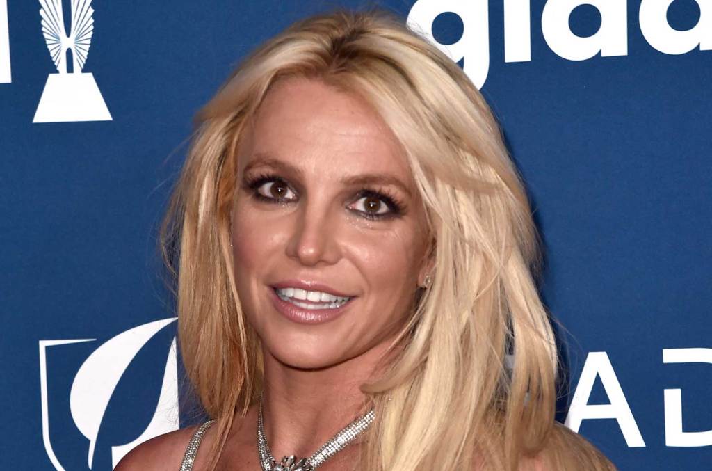 Britney Spears Revisits That Time She 'married' Herself With Wedding