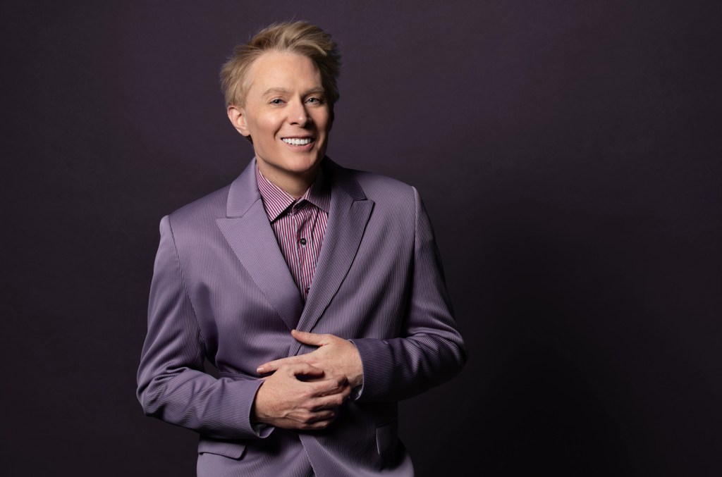 Clay Aiken Returning To Music A Decade Later With New