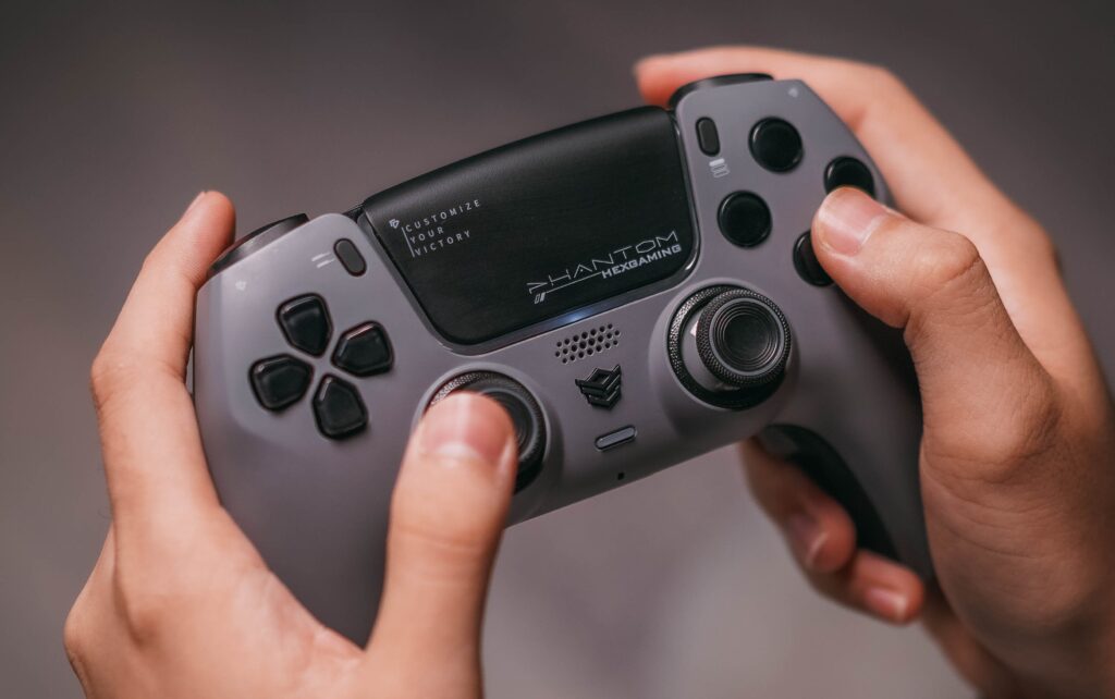 Hexgaming's New Phantom Game Controller For Ps5 Promises To Prevent