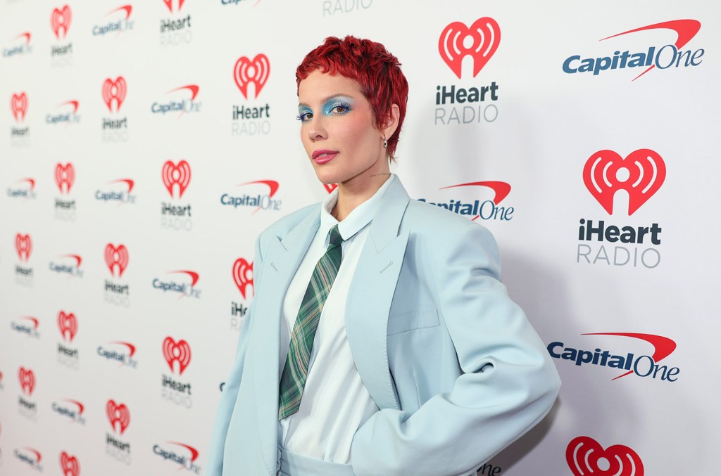 Halsey Drops 80s Inspired Song ‘i Never Loved You’: Stream