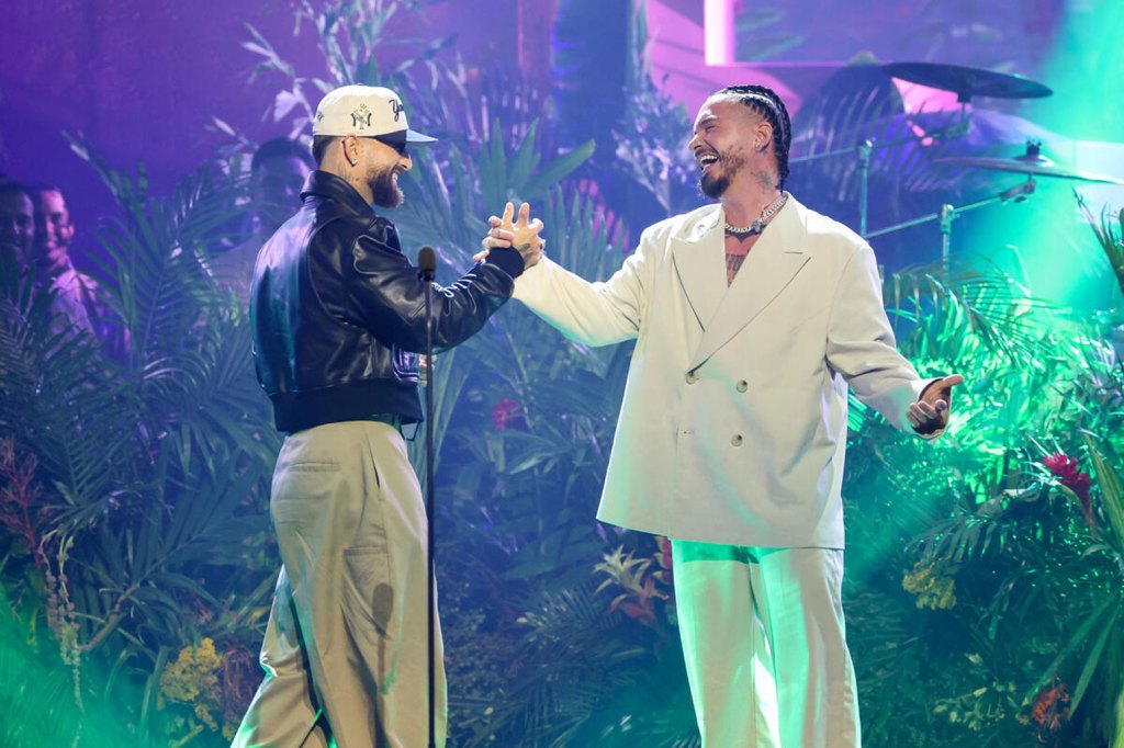 J Balvin Brings Spectacular Jungle Vibes To Latin Billboard Awards,