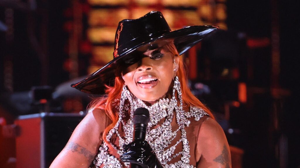 Mary J. Blige Dazzles In 2024 Rock Hall Performance