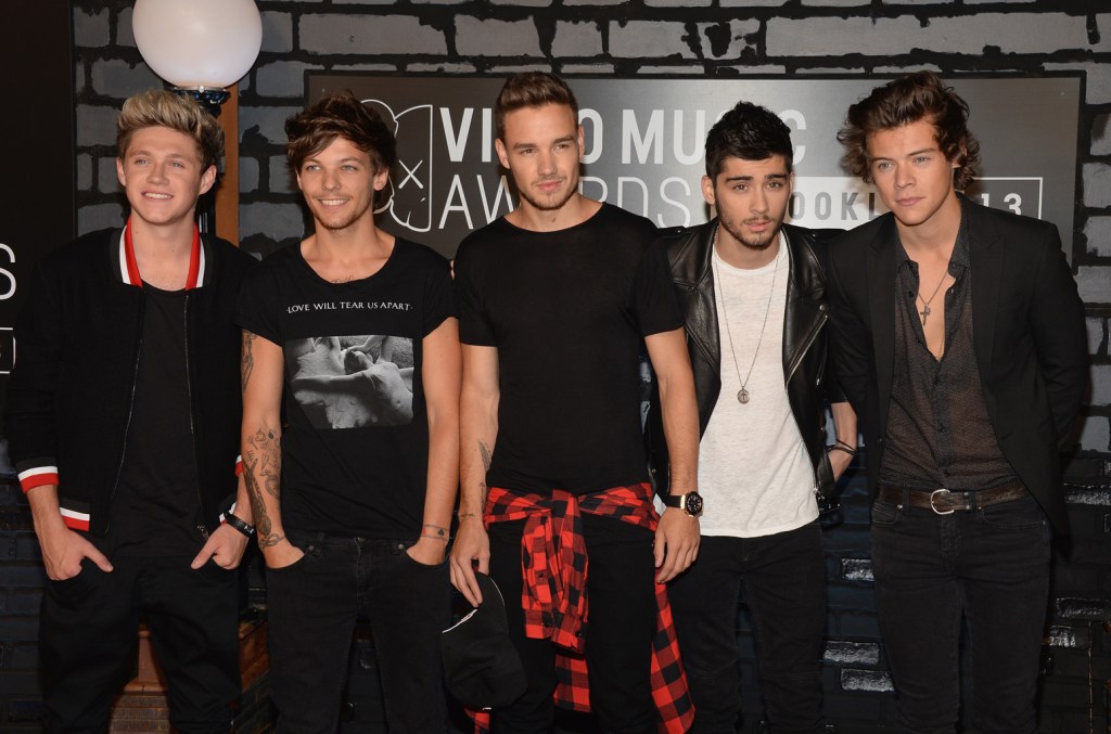 One Direction 'completely Devastated' By 'our Brother' Liam Payne's Death