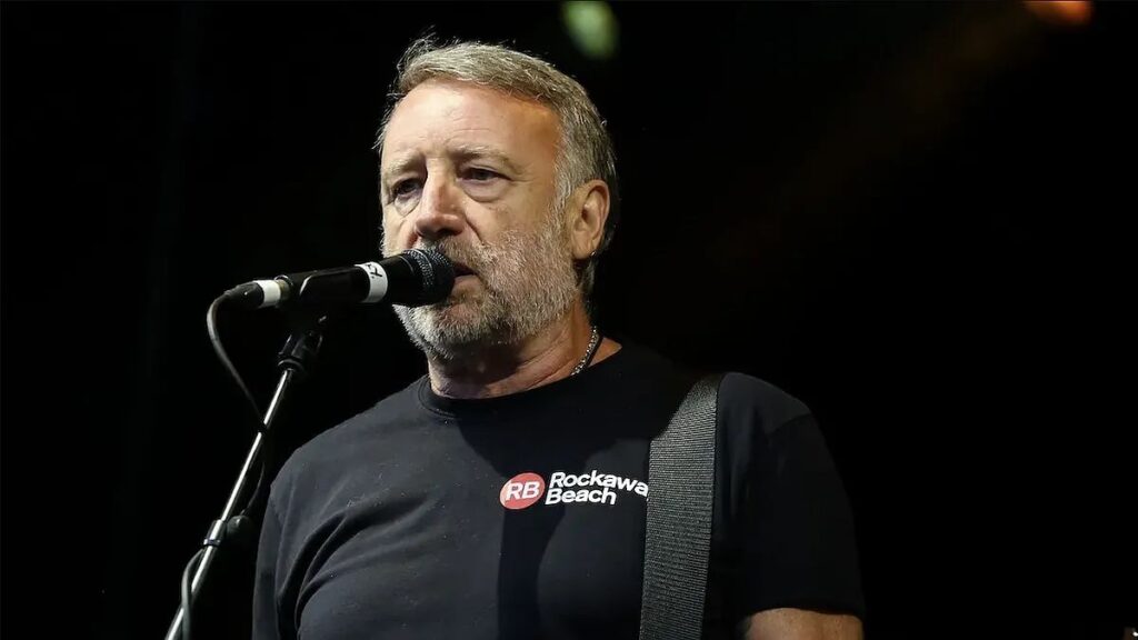 Peter Hook & The Light Announce 2025 Tour Performing New