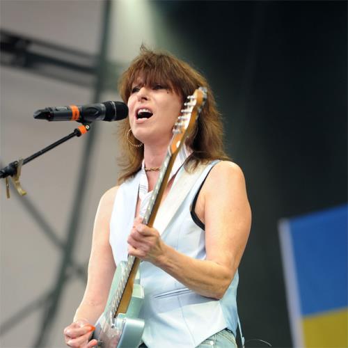 Pretenders Urge Followers To 'give Local Fans A Chance'