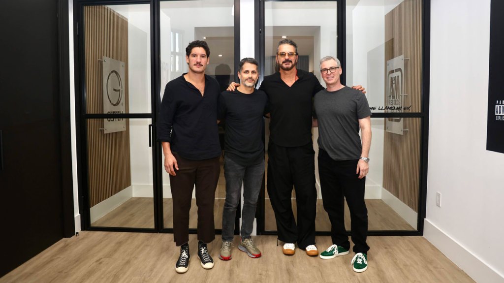 Ricardo Arjona Inks Distribution Deal With Interscope Capitol Labels Group: