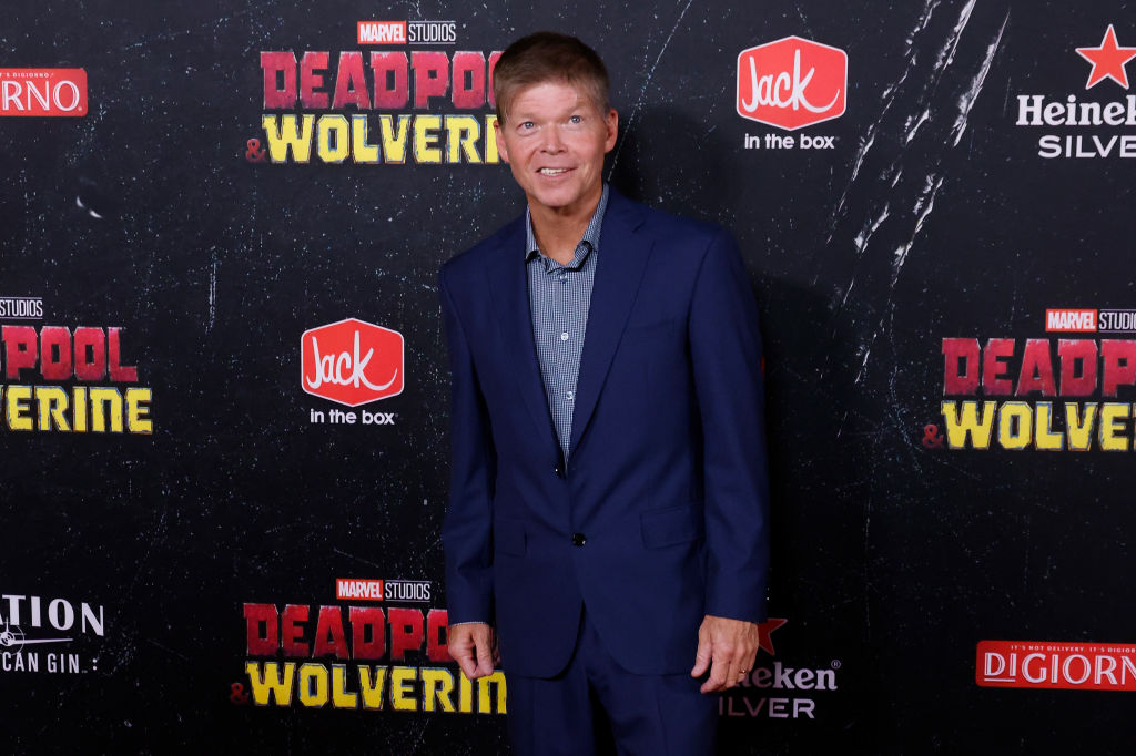 Rob Liefeld To Return To Og Comic Series, 'youngblood'