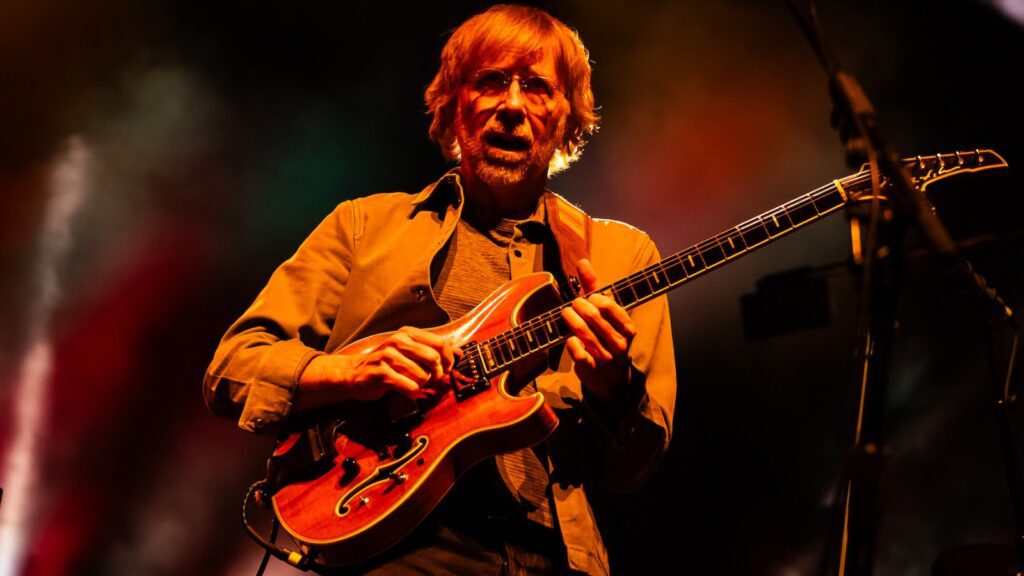 See Phish Honor Phil Lesh With Grateful Dead’s ‘box Of