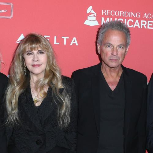 Stevie Nicks Recalls Intense Reunion With Lindsey Buckingham After Giving