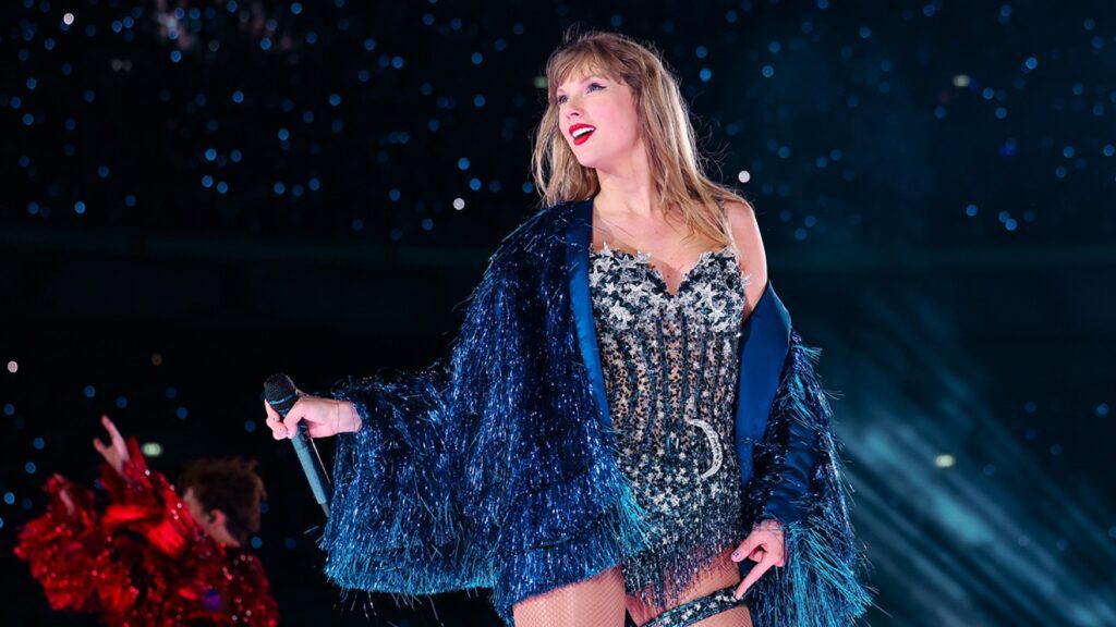 Taylor Swift Celebrates Being ‘back In The Office’ For Last