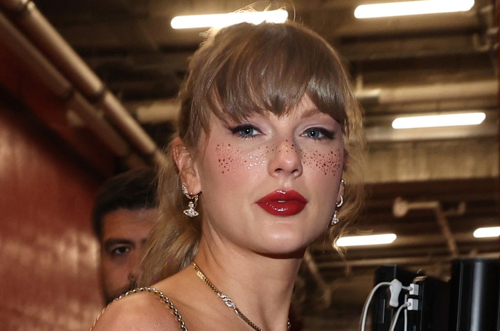 Taylor Swift Releases Eras Tour Book And 'tortured Poets Department'