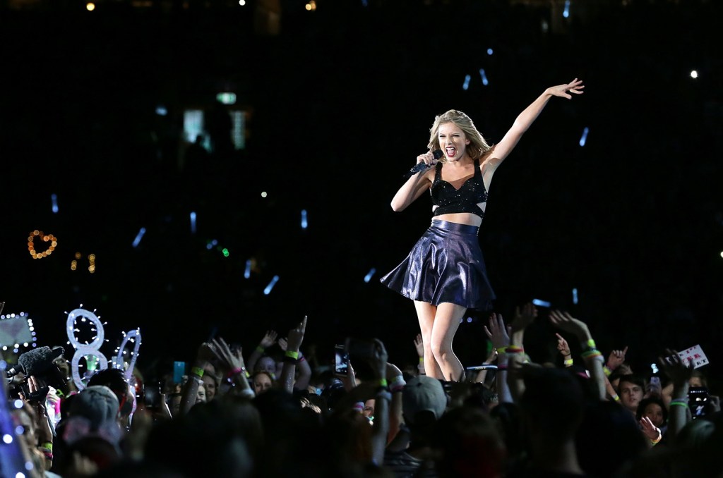 Chart Rewind: In 2014, Taylor Swift Hit Pop — And