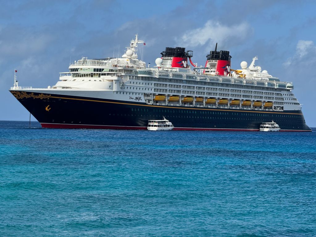 Disney Cruise Ship Rescues Family On Sinking Boat