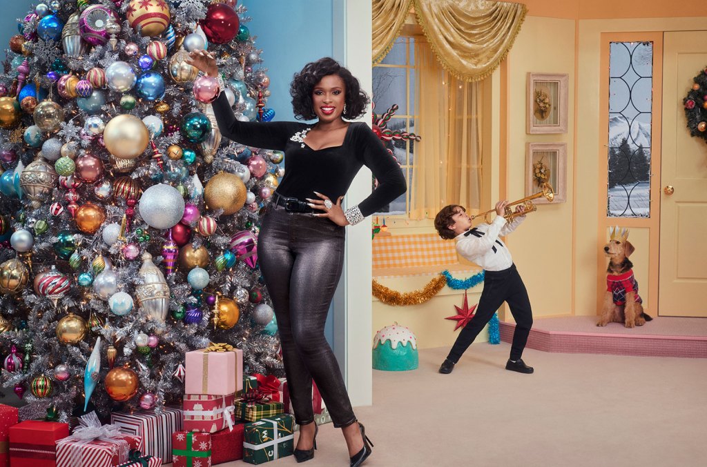 Jennifer Hudson Is Ready For The Holidays: 'it's Just A