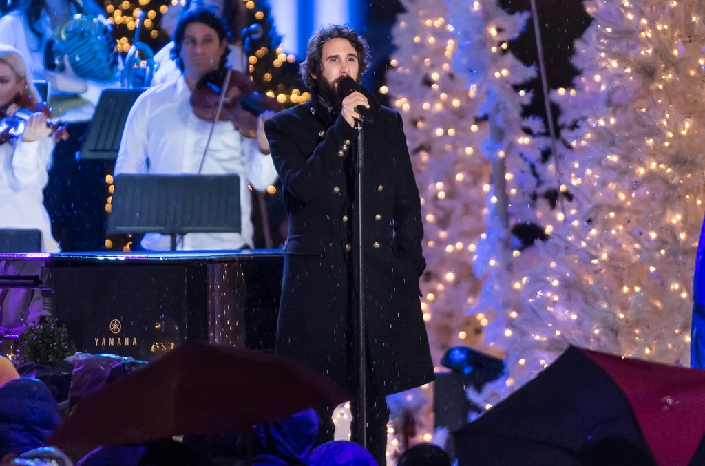 Josh Groban In The Headline Star Studded Christmas Special On Cbs