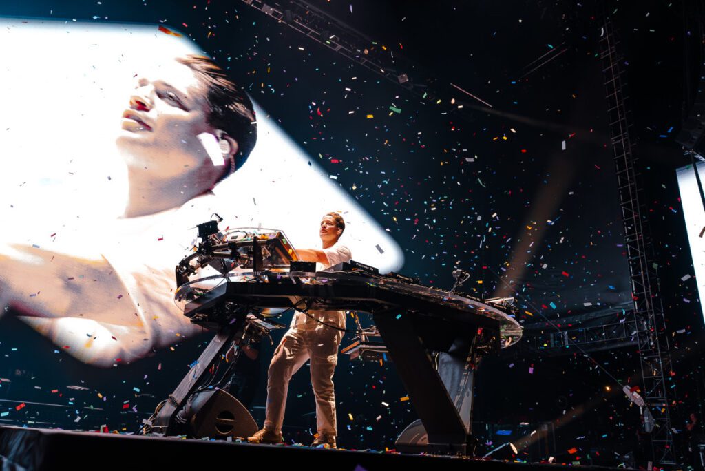 Kygo And Whitney Houston "higher Love" Joins Spotify's Billion Stream Club