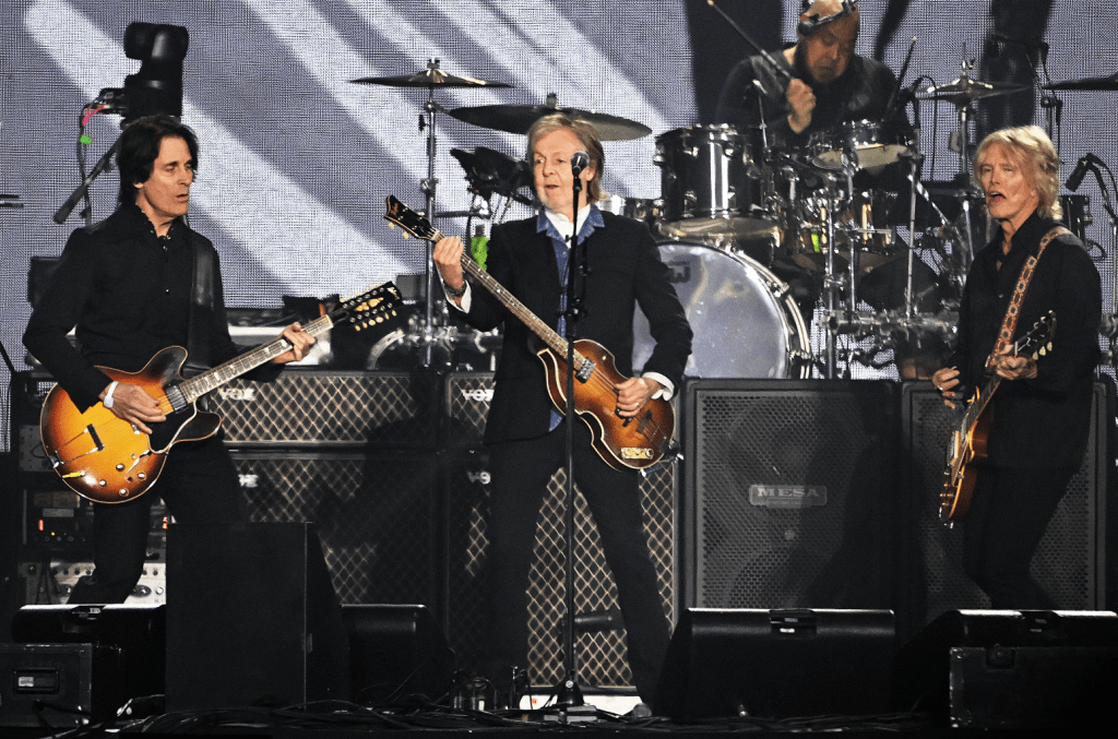 Paul Mccartney With Jack White, St. Vincent During The Beatles