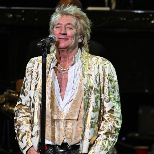 Rod Stewart To Play Glastonbury Legends Slot