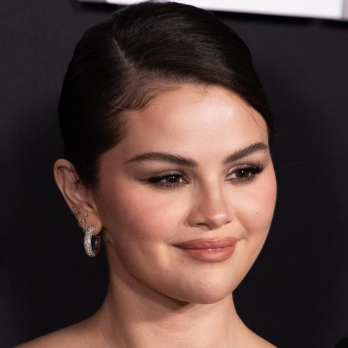 Selena Gomez Hits Back At Those Who Think She Plays